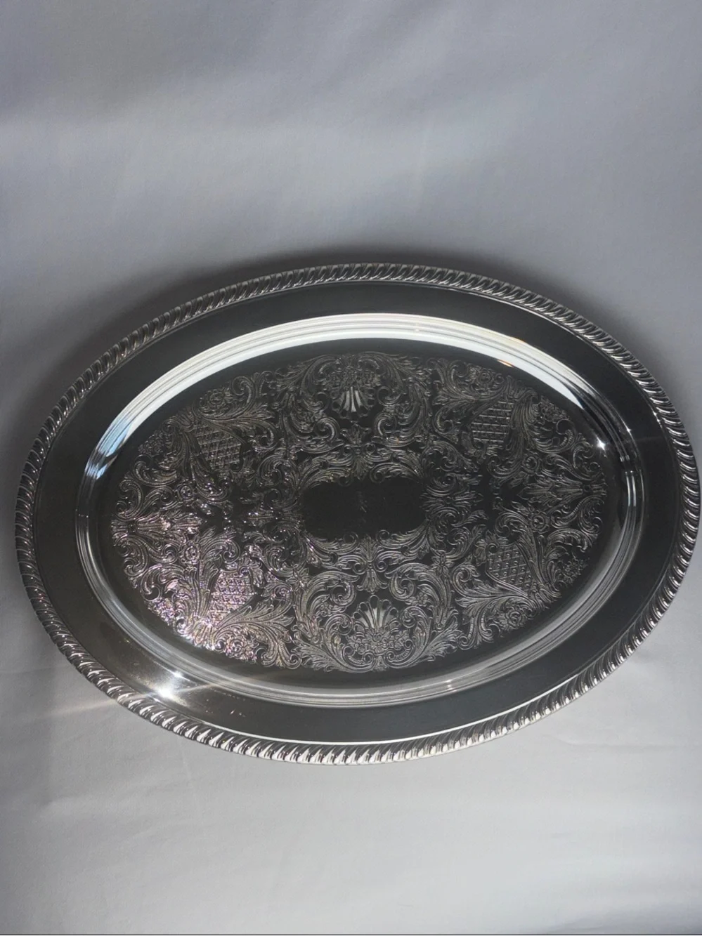 VNTG Silver Tray Serving Platter - F.B. Rogers 16” Silver Plated - Picture 1 of 13